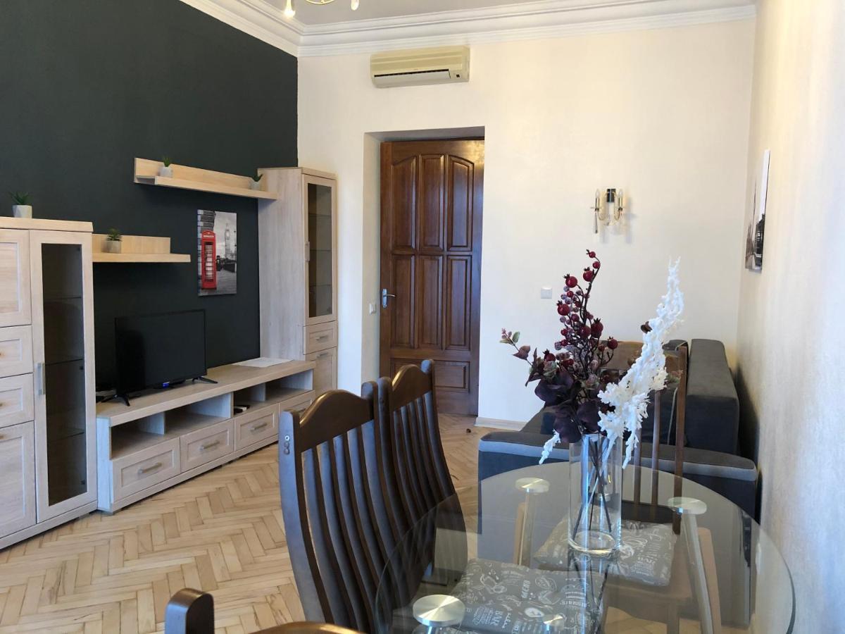 Freddies Apartment Κίεβο Εξωτερικό φωτογραφία